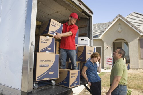 Efficient packing services by Storage Docklands removalists